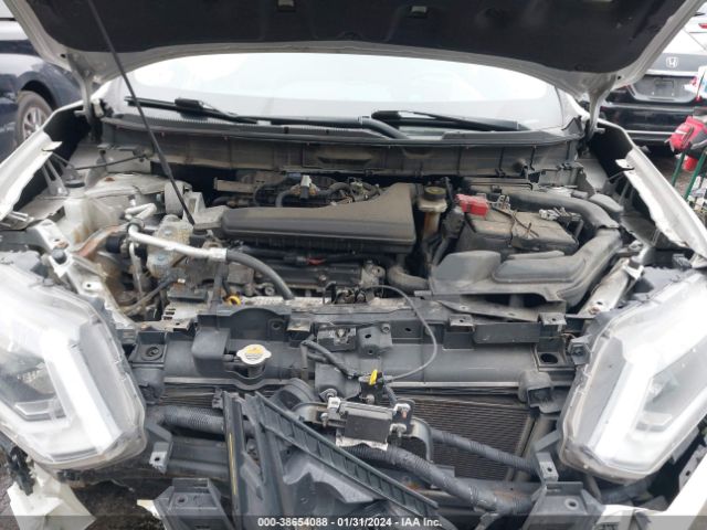 Photo 9 VIN: KNMAT2MV1HP618816 - NISSAN ROGUE 