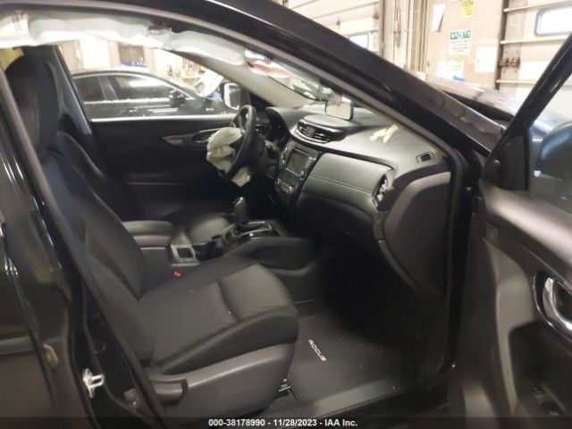 Photo 4 VIN: KNMAT2MV1JP505549 - NISSAN ROGUE 