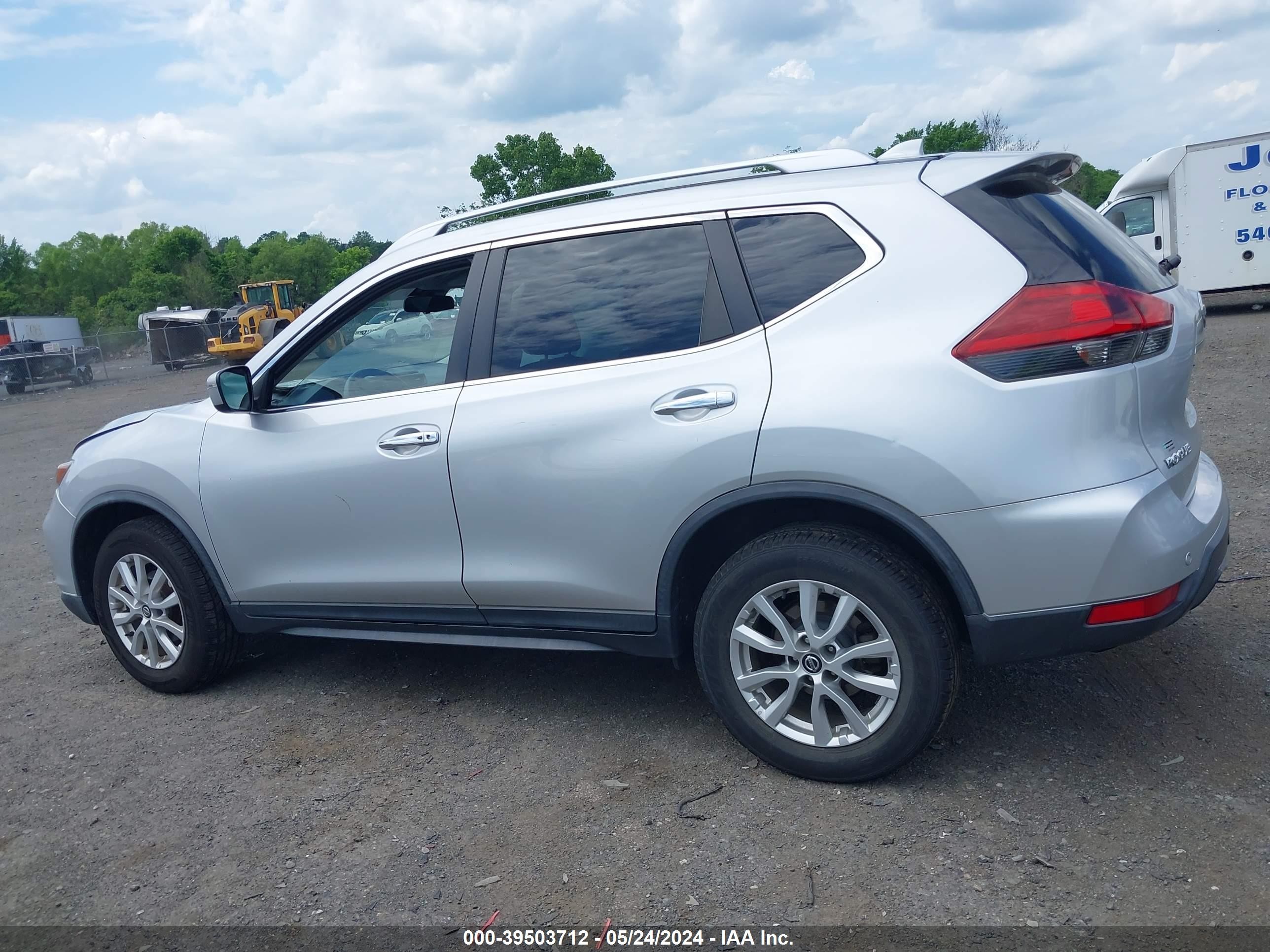 Photo 13 VIN: KNMAT2MV1KP508968 - NISSAN ROGUE 