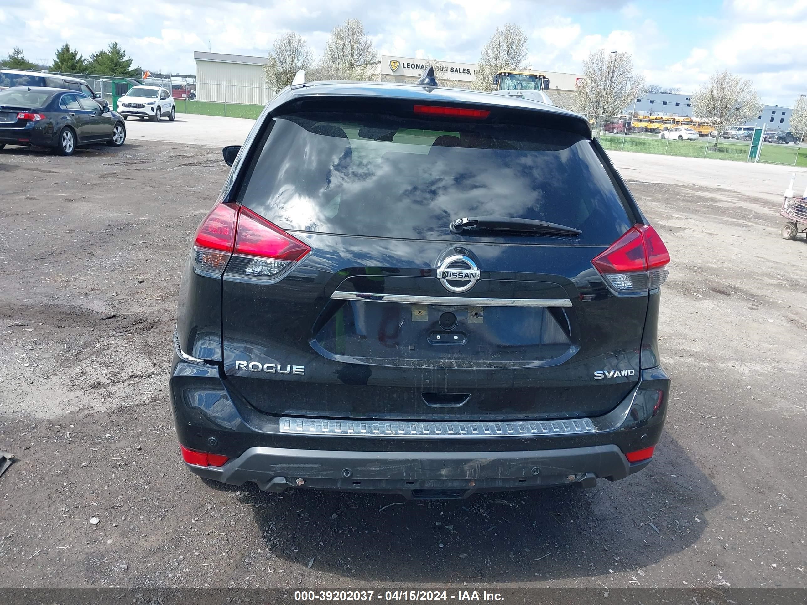 Photo 14 VIN: KNMAT2MV1KP543977 - NISSAN ROGUE 