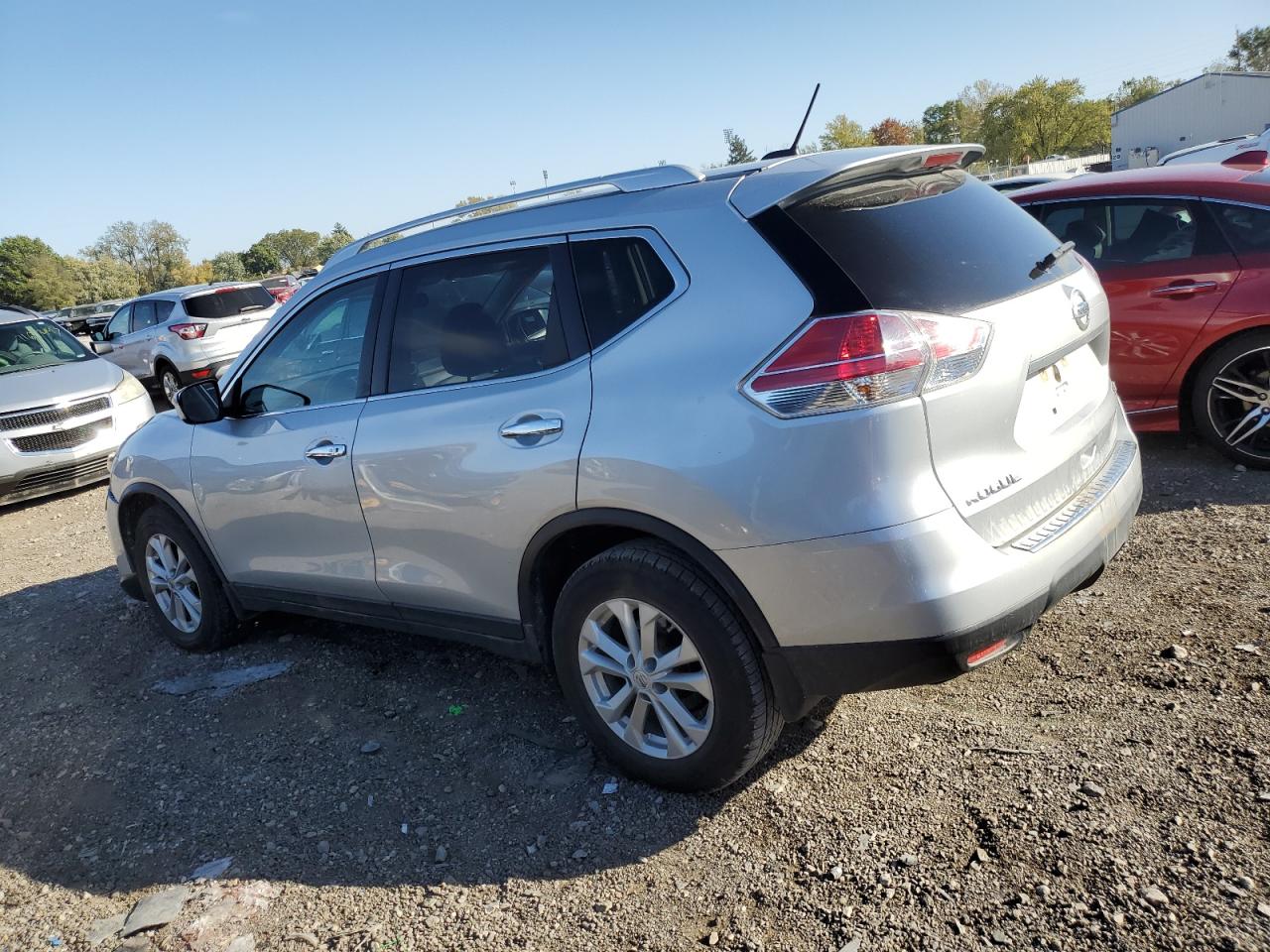 Photo 13 VIN: KNMAT2MV2FP531181 - NISSAN ROGUE S 