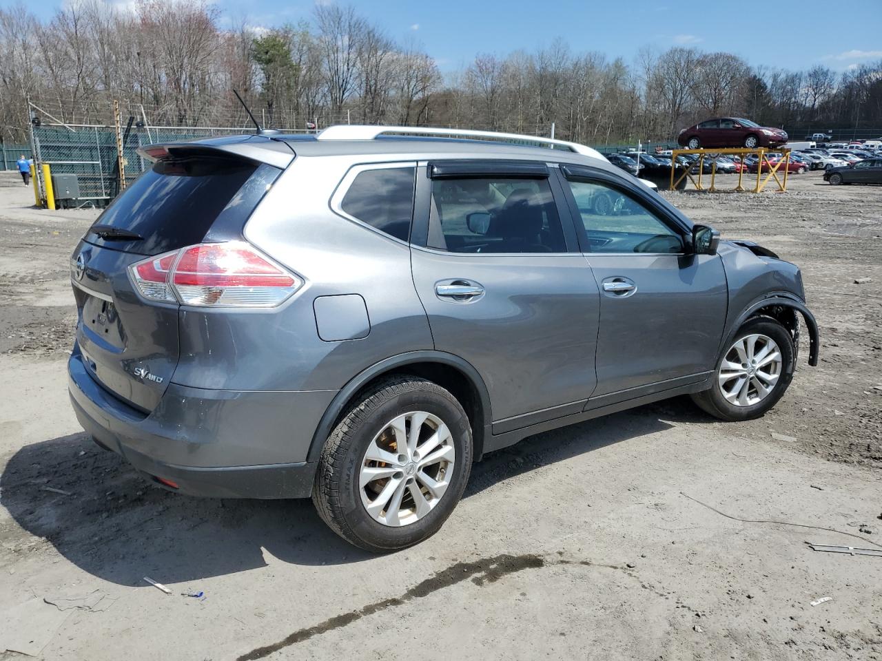 Photo 2 VIN: KNMAT2MV2FP550717 - NISSAN ROGUE 