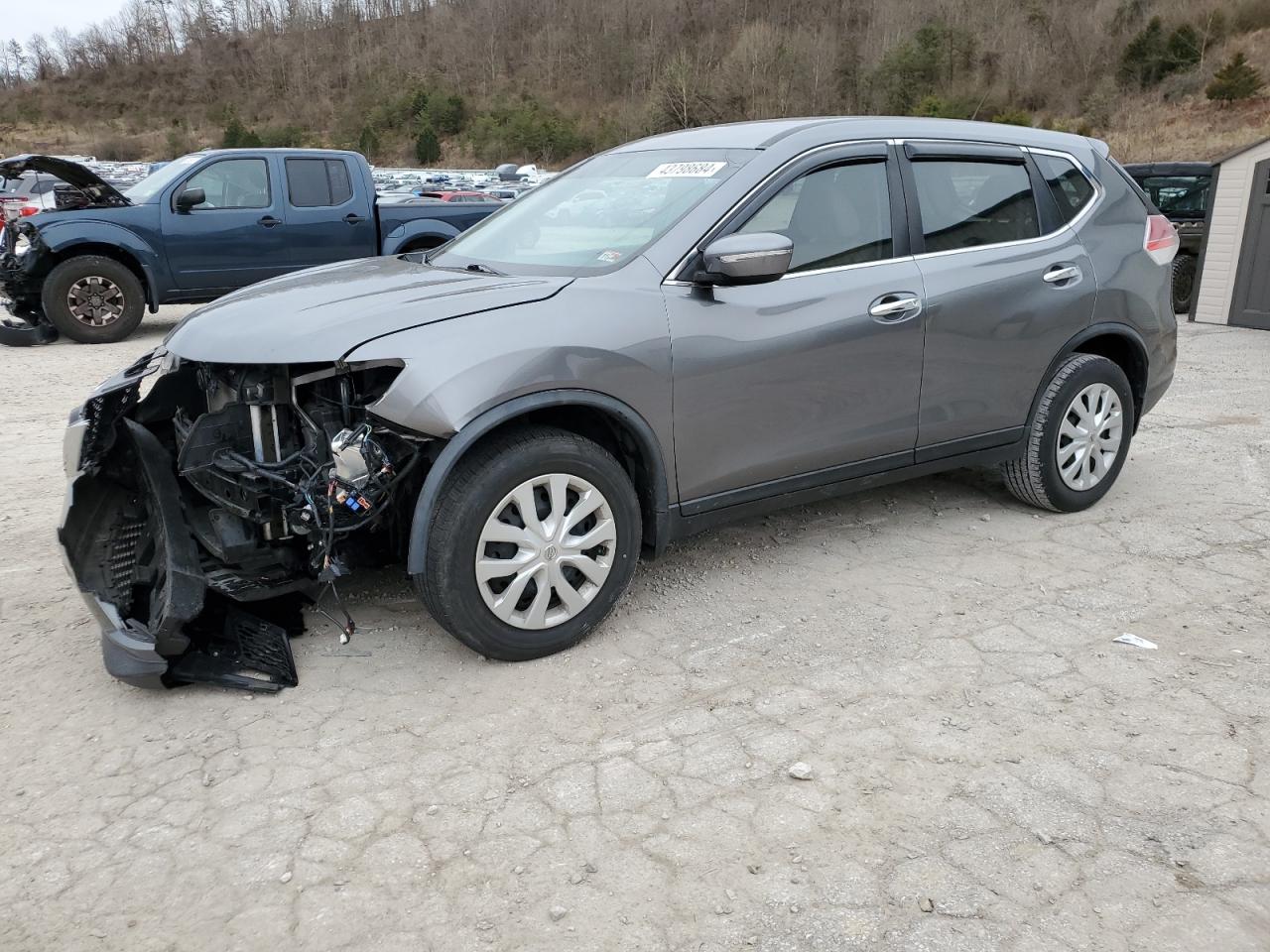 Photo 0 VIN: KNMAT2MV2FP557943 - NISSAN ROGUE 