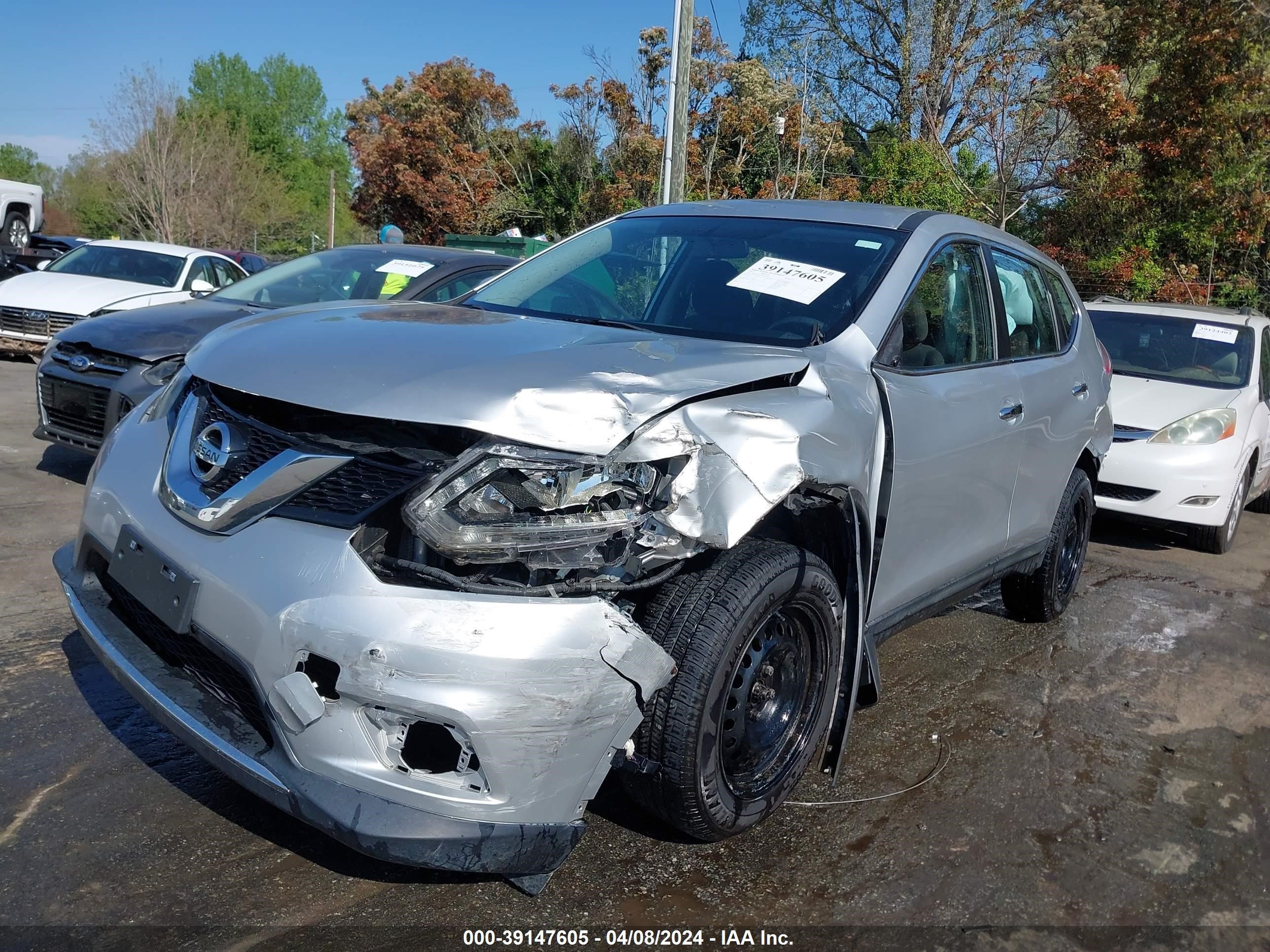 Photo 1 VIN: KNMAT2MV2FP591462 - NISSAN ROGUE 