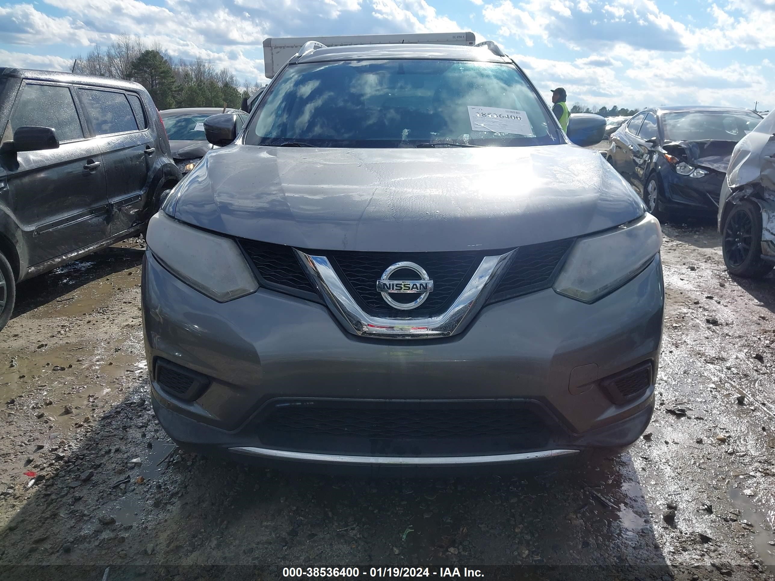 Photo 12 VIN: KNMAT2MV2GP611890 - NISSAN ROGUE 