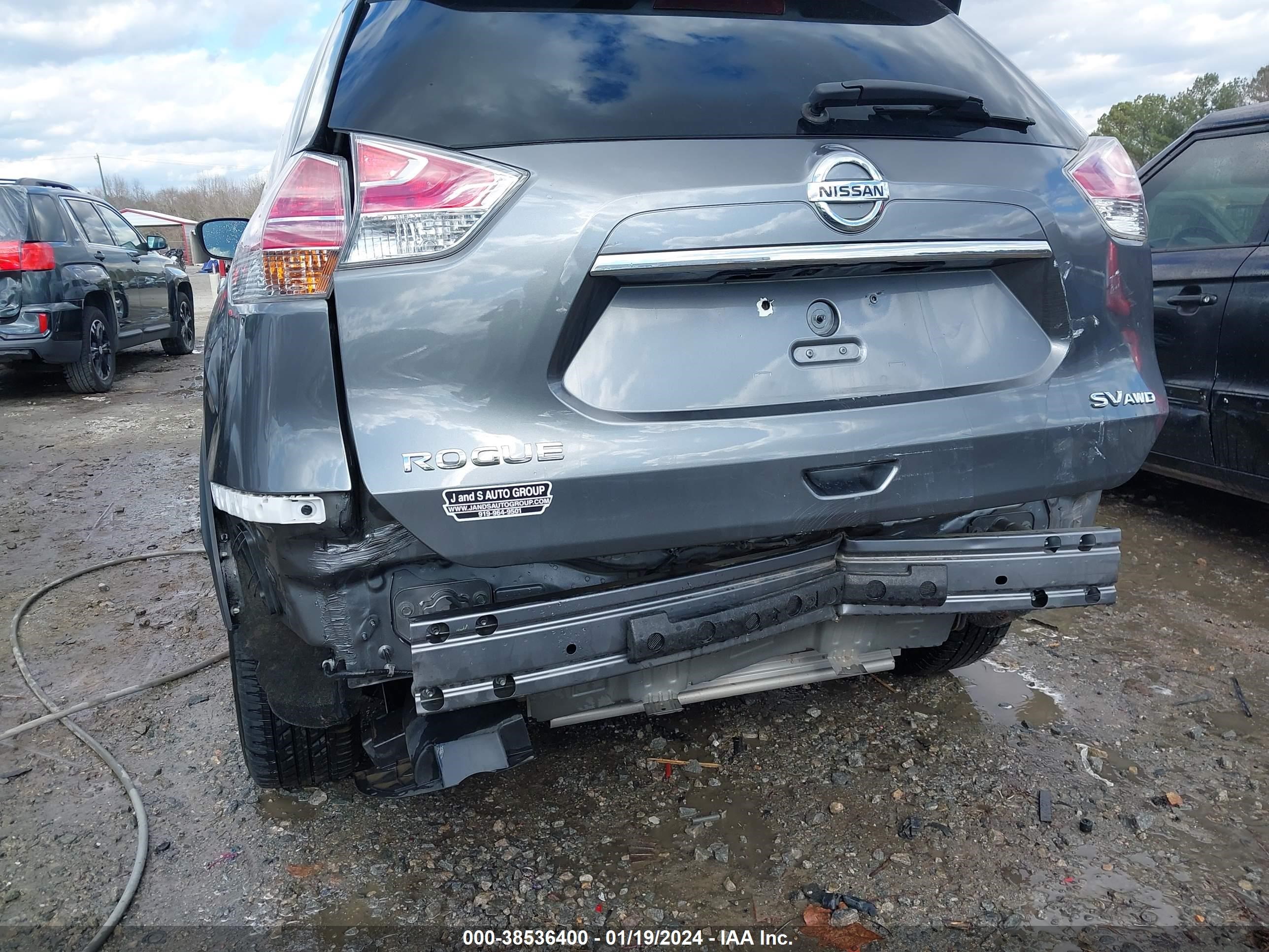 Photo 5 VIN: KNMAT2MV2GP611890 - NISSAN ROGUE 