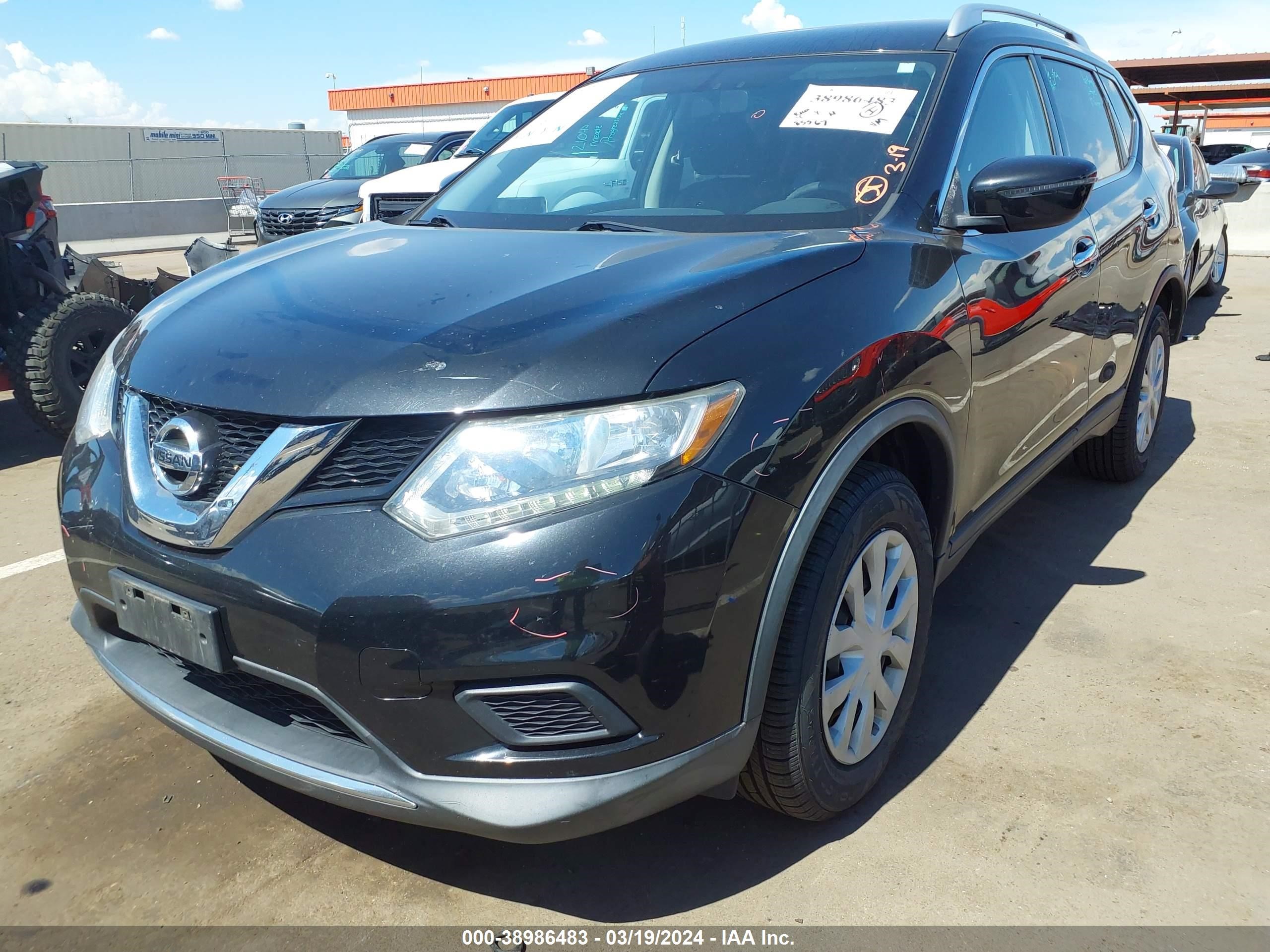 Photo 1 VIN: KNMAT2MV2GP631735 - NISSAN ROGUE 