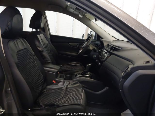 Photo 4 VIN: KNMAT2MV2HP603807 - NISSAN ROGUE 