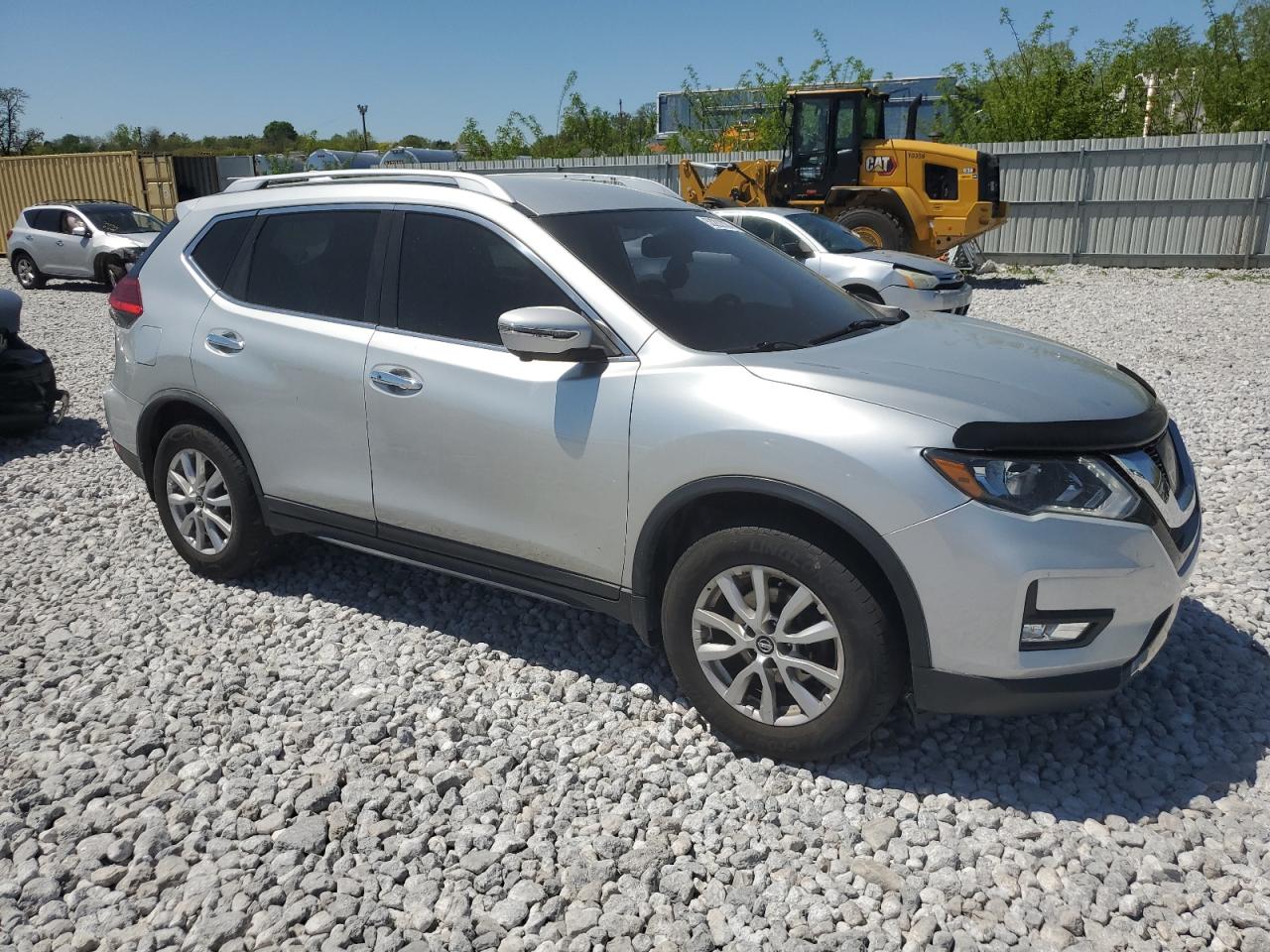 Photo 3 VIN: KNMAT2MV2HP605508 - NISSAN ROGUE 