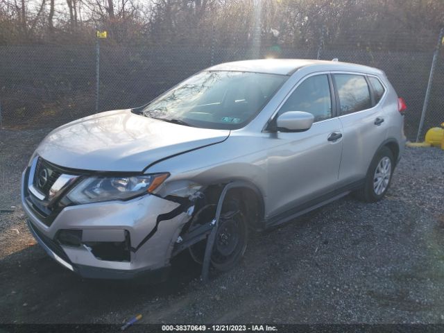 Photo 1 VIN: KNMAT2MV2HP617898 - NISSAN ROGUE 