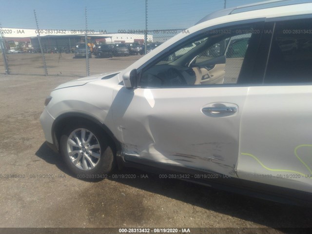 Photo 5 VIN: KNMAT2MV2JP598792 - NISSAN ROGUE 