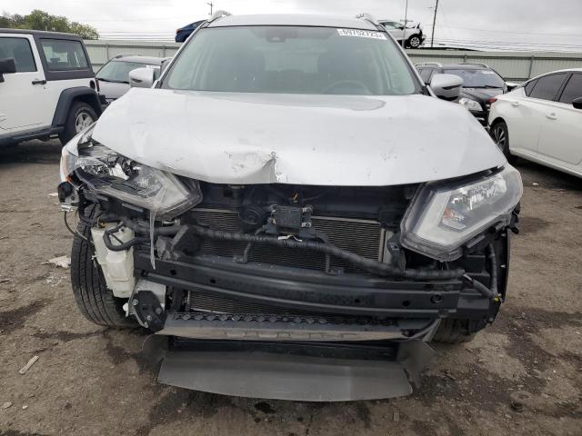 Photo 4 VIN: KNMAT2MV2KP504010 - NISSAN ROGUE S 