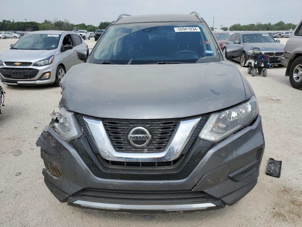 Photo 4 VIN: KNMAT2MV2KP506579 - NISSAN ROGUE 