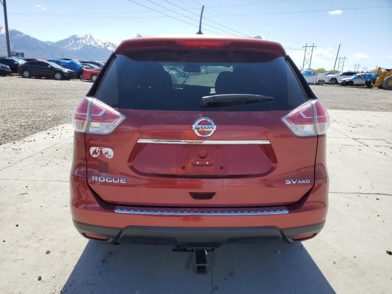 Photo 5 VIN: KNMAT2MV3FP560706 - NISSAN ROGUE 