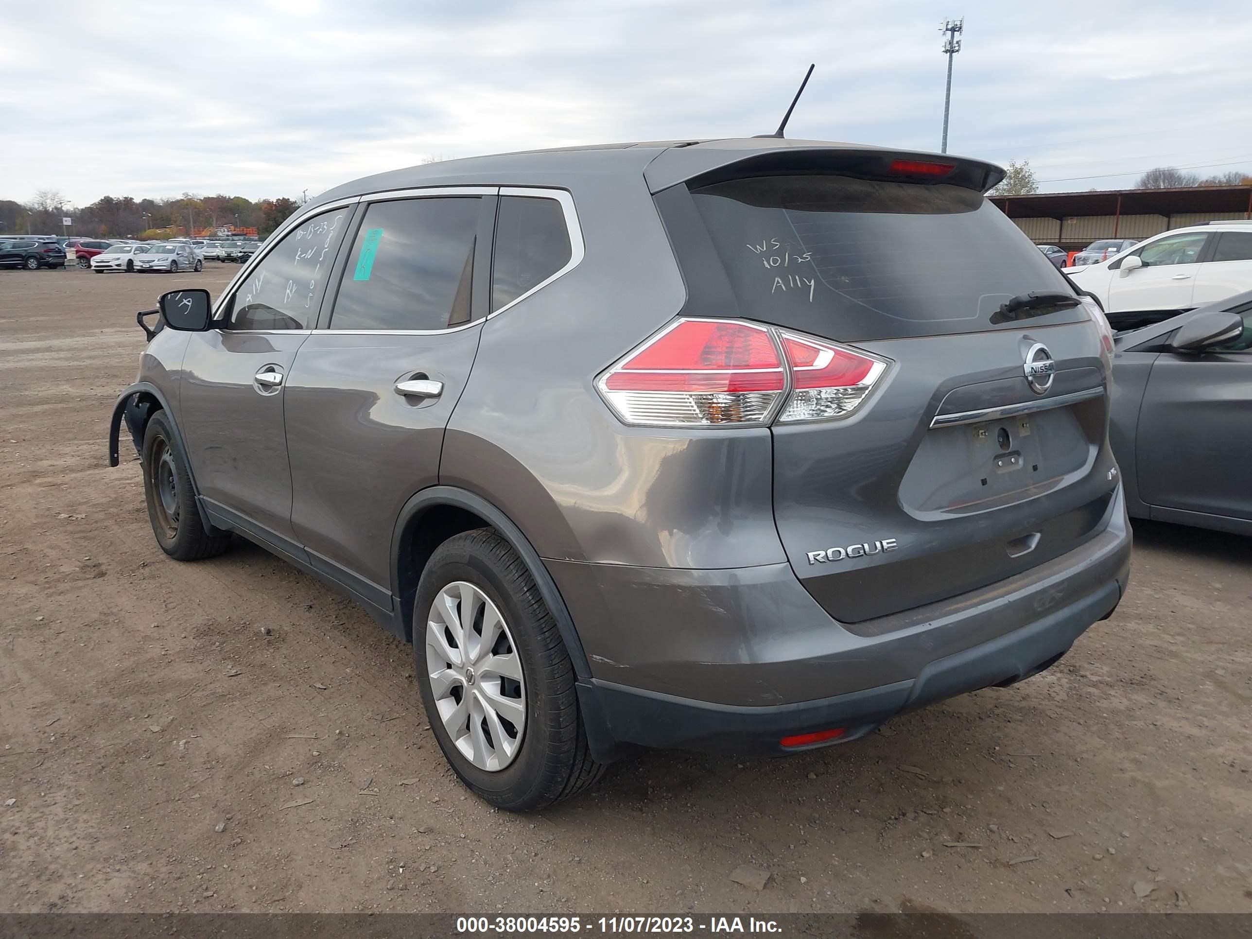 Photo 2 VIN: KNMAT2MV3FP585105 - NISSAN ROGUE 