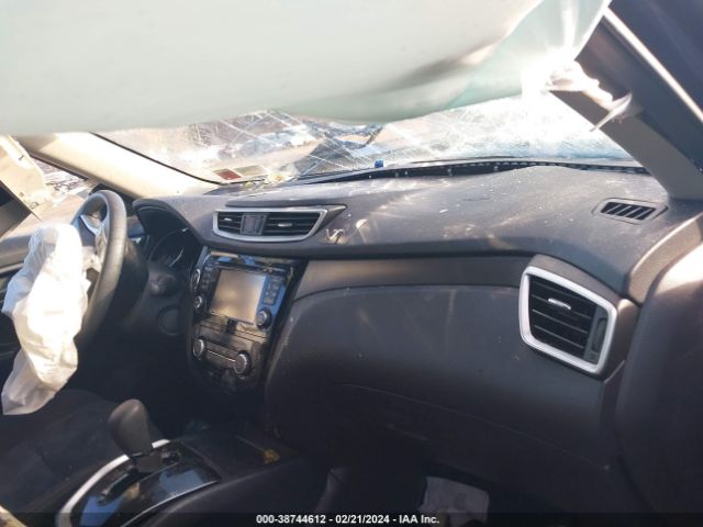 Photo 4 VIN: KNMAT2MV3FP591809 - NISSAN ROGUE 