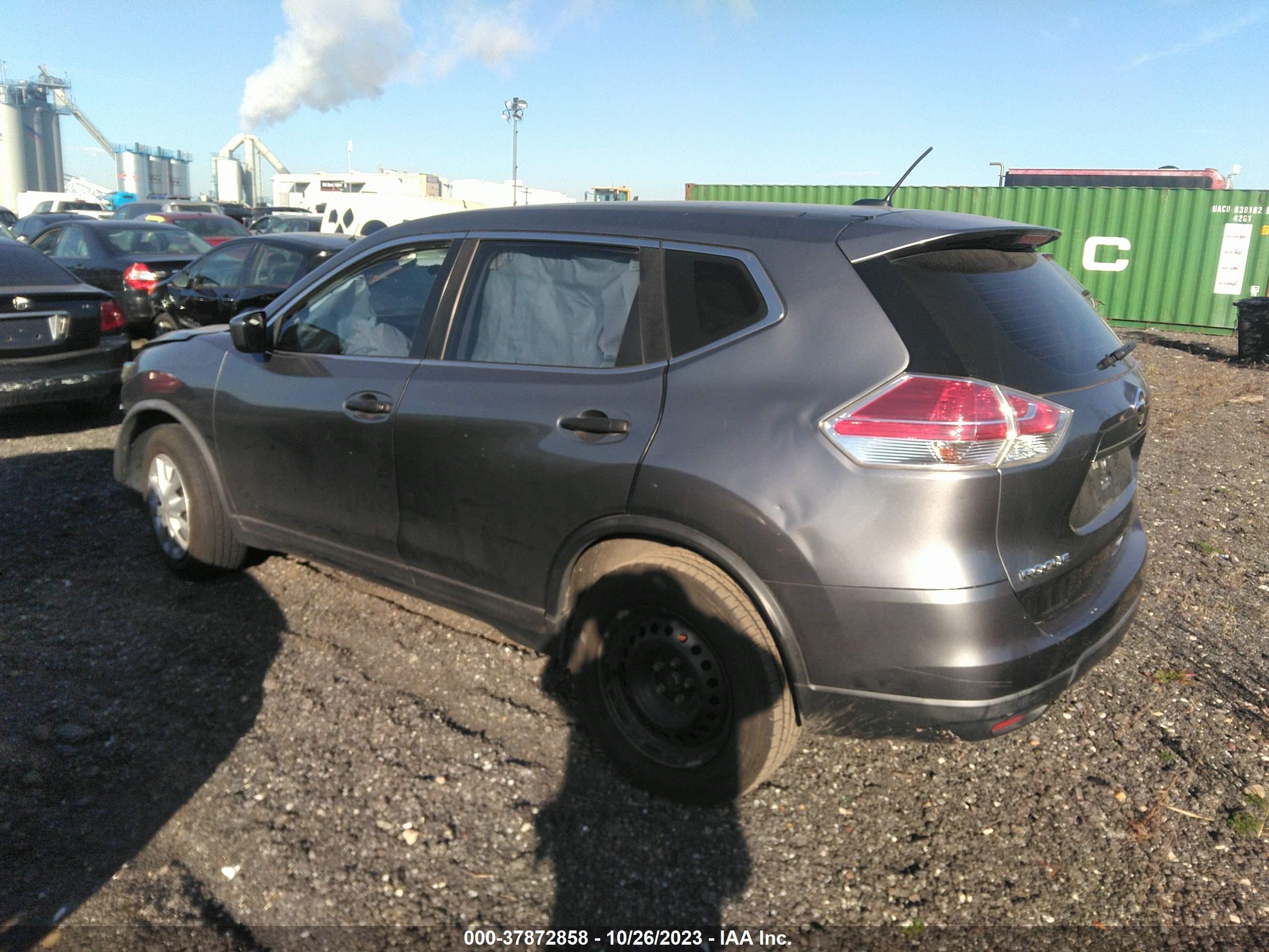 Photo 2 VIN: KNMAT2MV3GP618010 - NISSAN ROGUE 