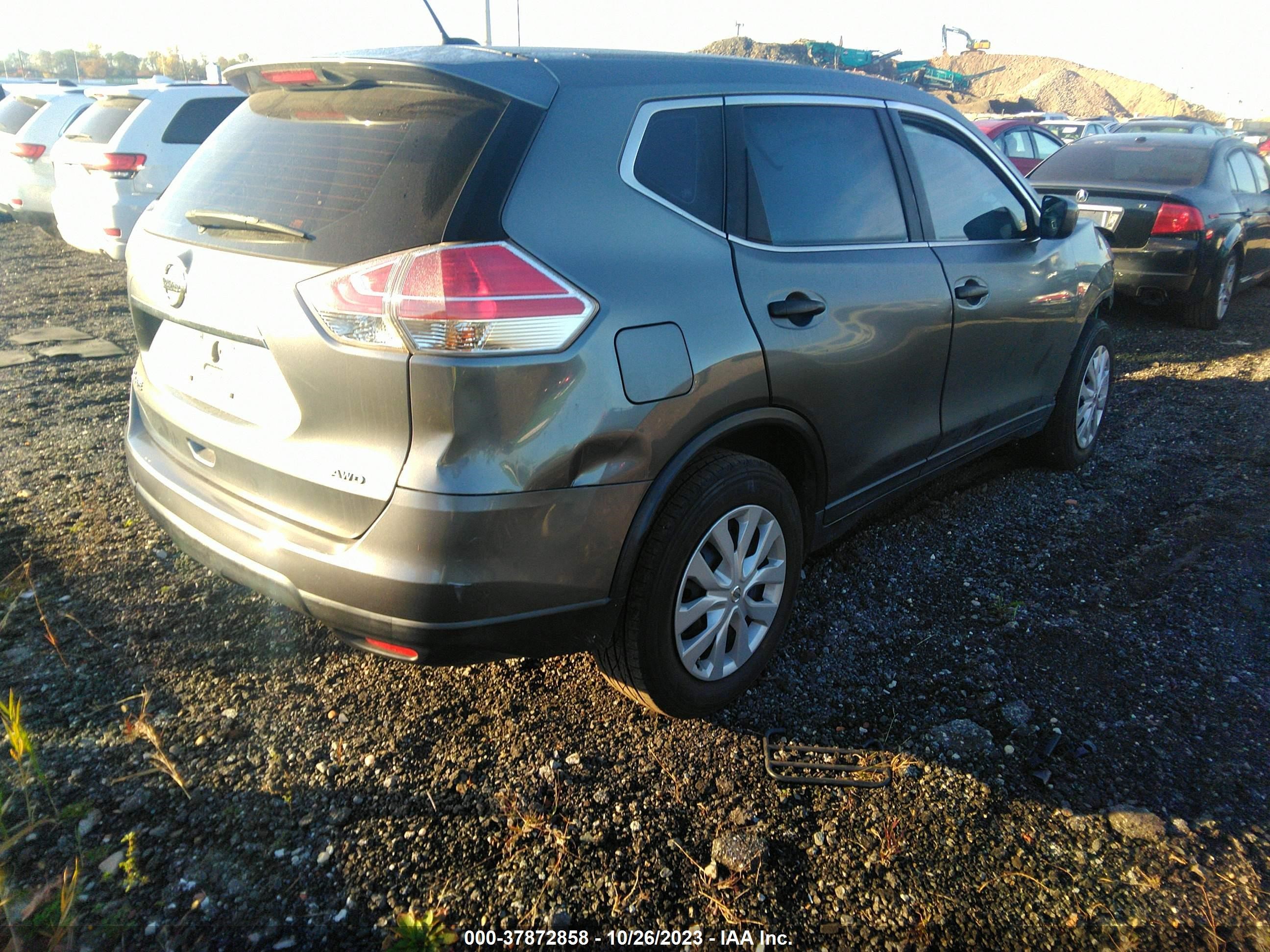 Photo 3 VIN: KNMAT2MV3GP618010 - NISSAN ROGUE 