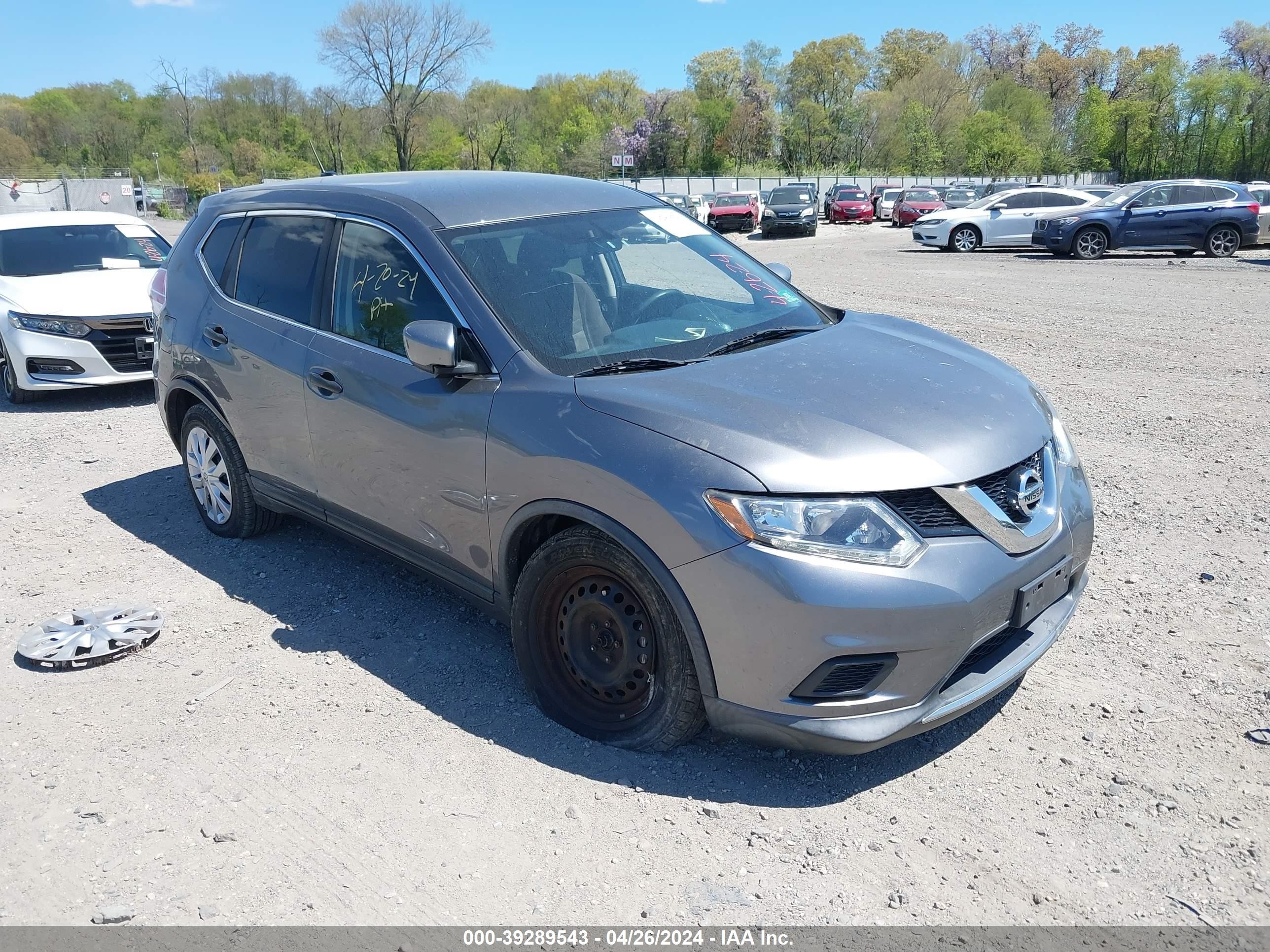 Photo 5 VIN: KNMAT2MV3GP733299 - NISSAN ROGUE 