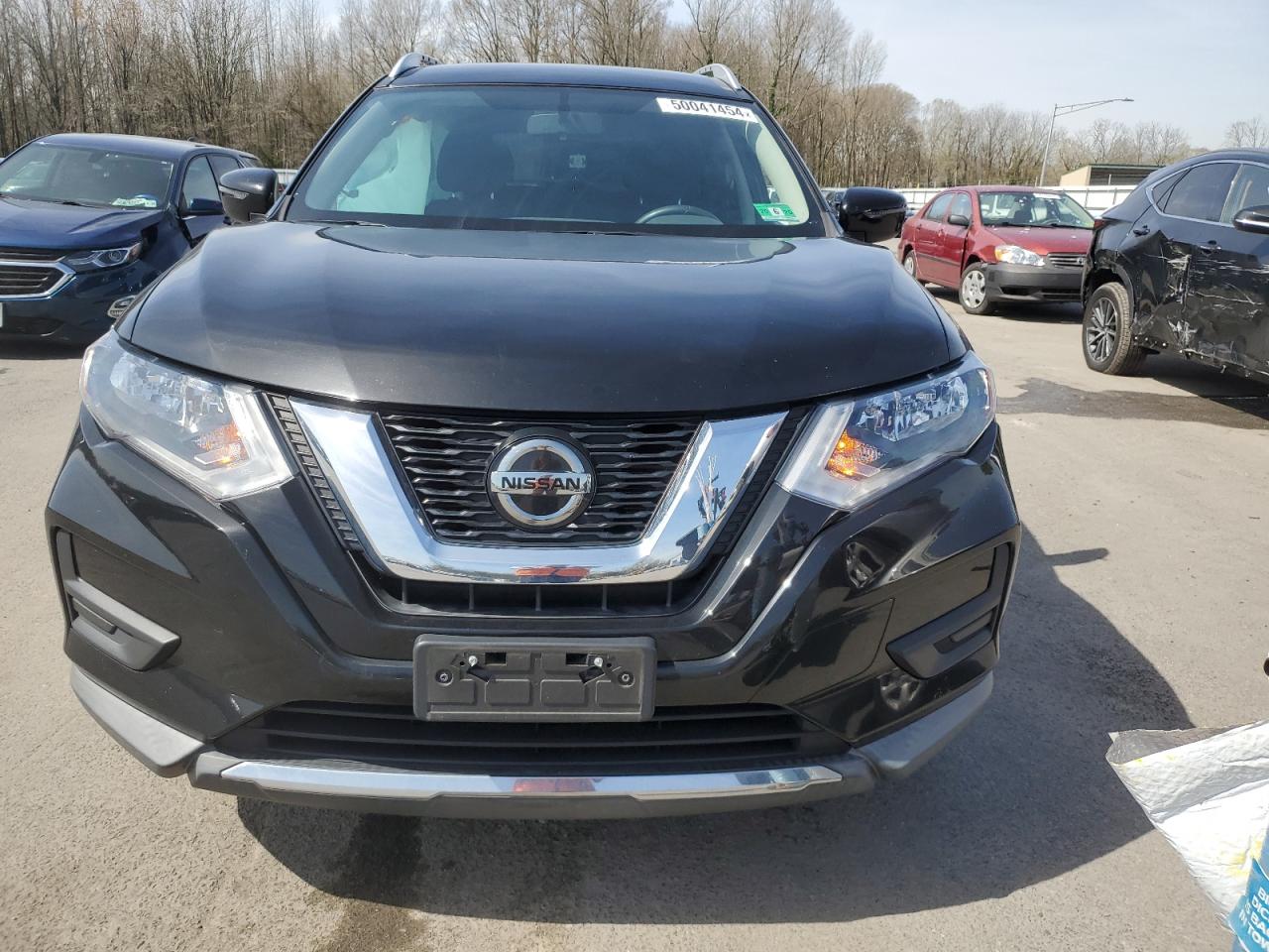 Photo 4 VIN: KNMAT2MV3JP559998 - NISSAN ROGUE 