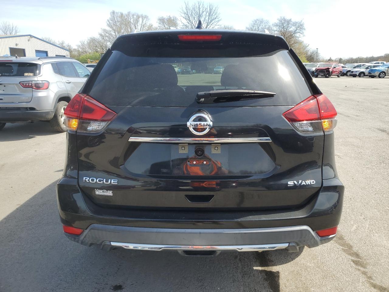 Photo 5 VIN: KNMAT2MV3JP559998 - NISSAN ROGUE 