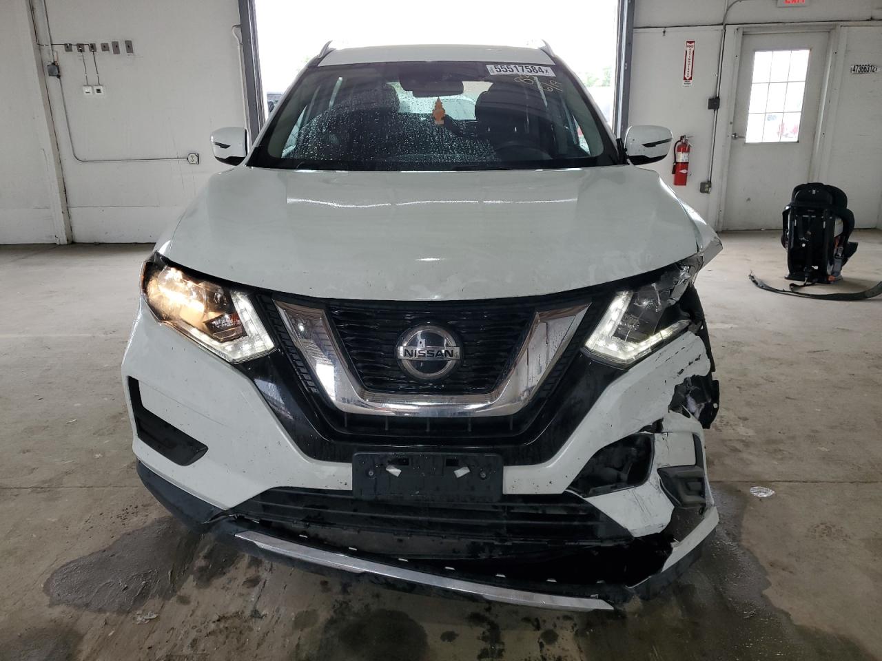 Photo 4 VIN: KNMAT2MV3KP518370 - NISSAN ROGUE 