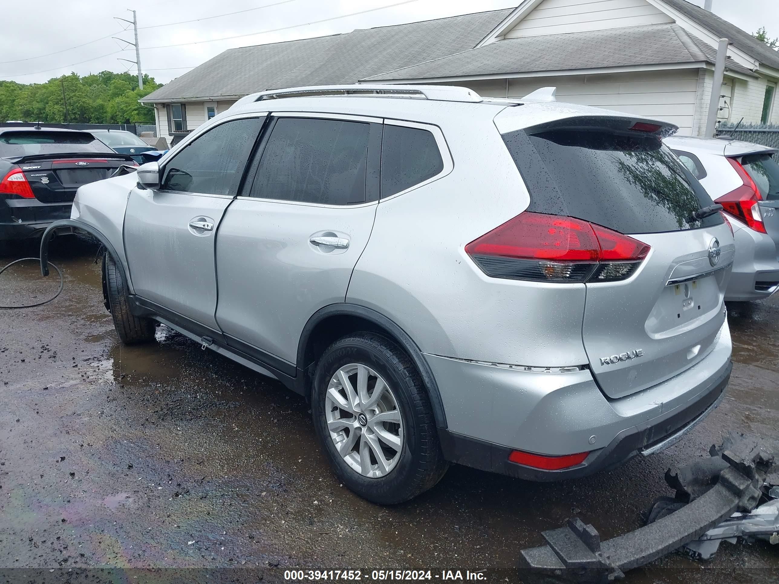 Photo 2 VIN: KNMAT2MV3LP509671 - NISSAN ROGUE 