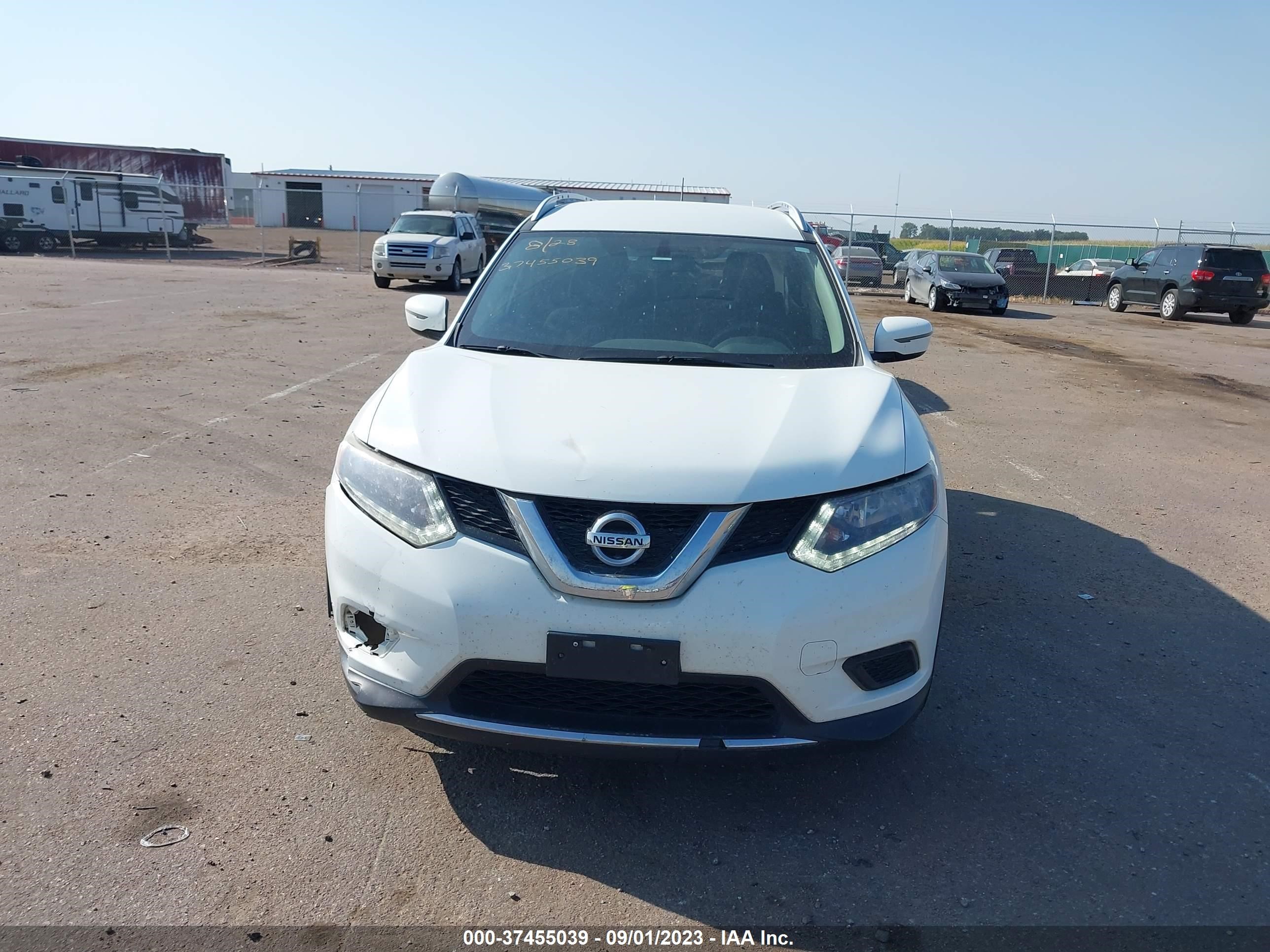 Photo 11 VIN: KNMAT2MV4GP629470 - NISSAN ROGUE 