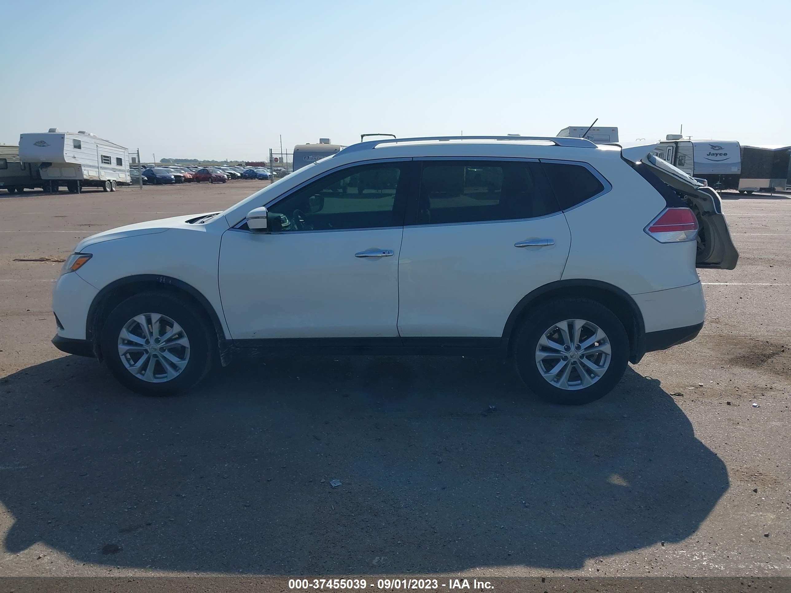 Photo 13 VIN: KNMAT2MV4GP629470 - NISSAN ROGUE 