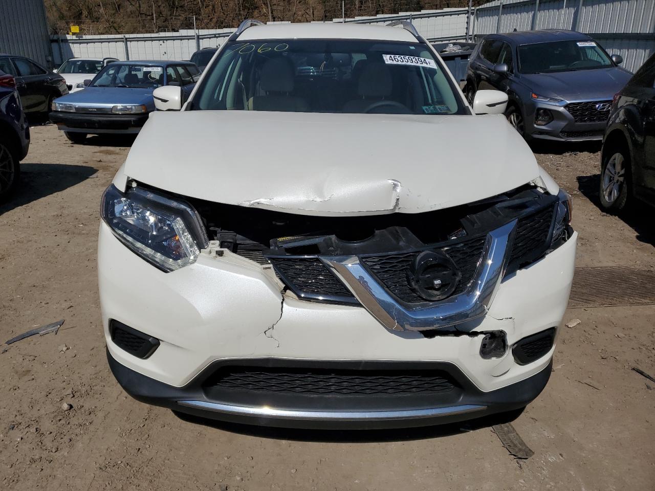 Photo 4 VIN: KNMAT2MV4GP657060 - NISSAN ROGUE 