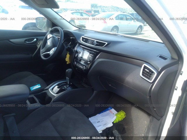 Photo 4 VIN: KNMAT2MV4GP692939 - NISSAN ROGUE 