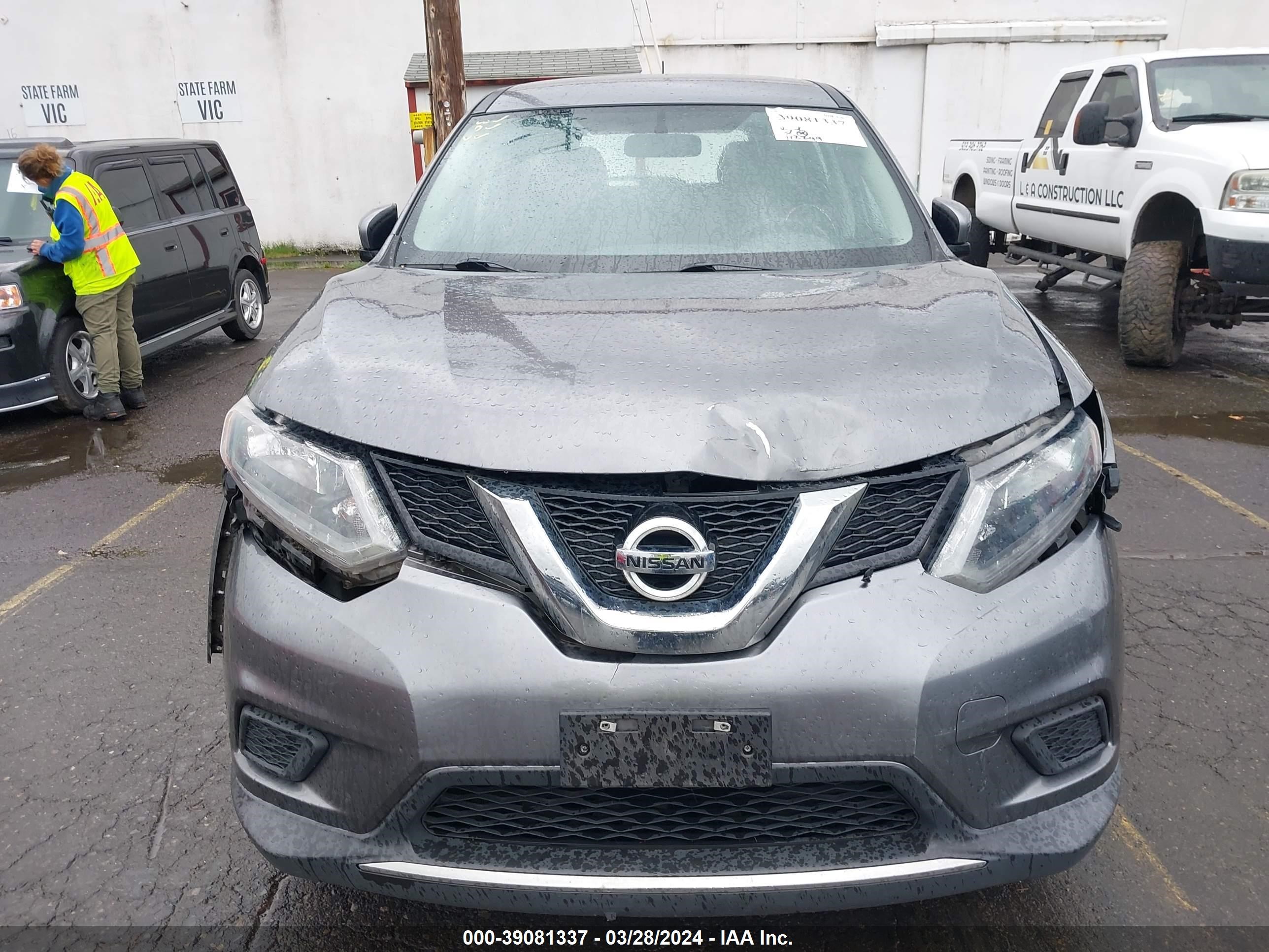 Photo 5 VIN: KNMAT2MV4GP695629 - NISSAN ROGUE 