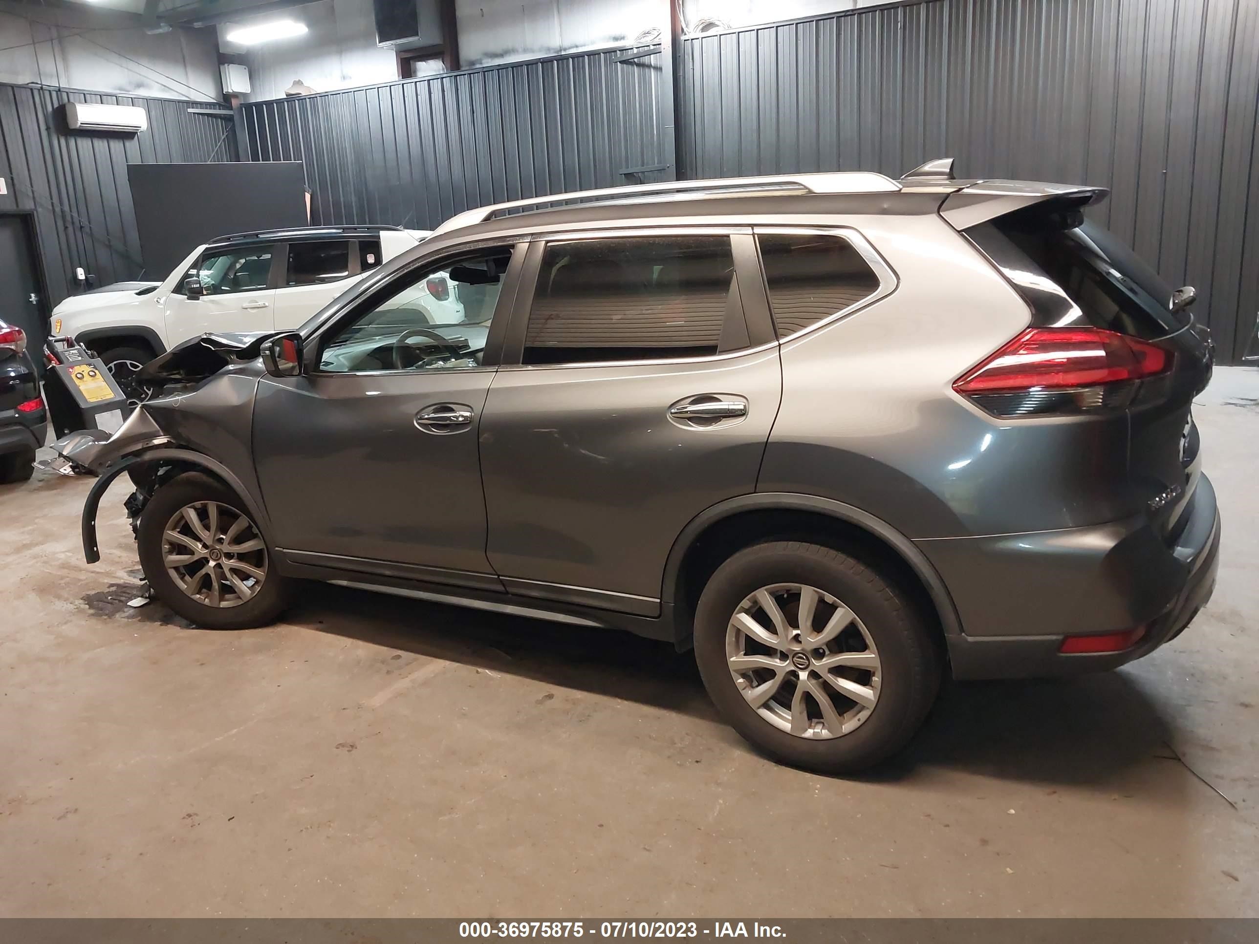 Photo 11 VIN: KNMAT2MV4JP578169 - NISSAN ROGUE 