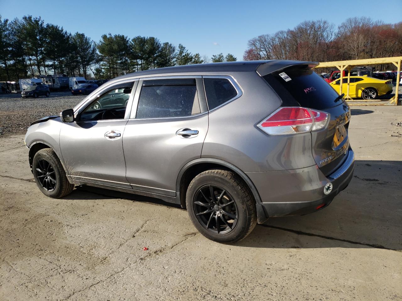 Photo 1 VIN: KNMAT2MV5FP509496 - NISSAN ROGUE 