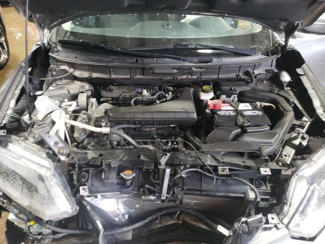 Photo 10 VIN: KNMAT2MV5FP569889 - NISSAN ROGUE 