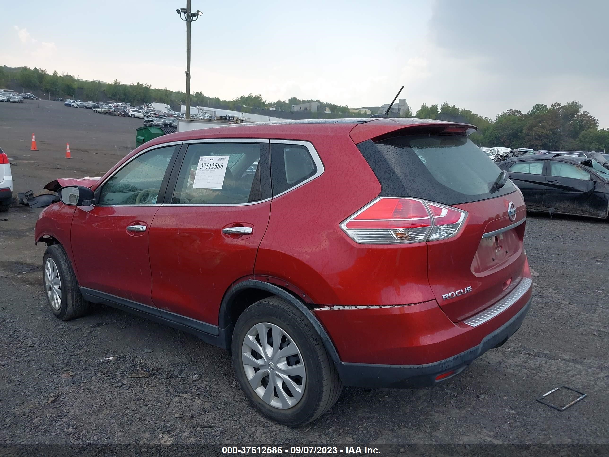 Photo 2 VIN: KNMAT2MV5FP578771 - NISSAN ROGUE 