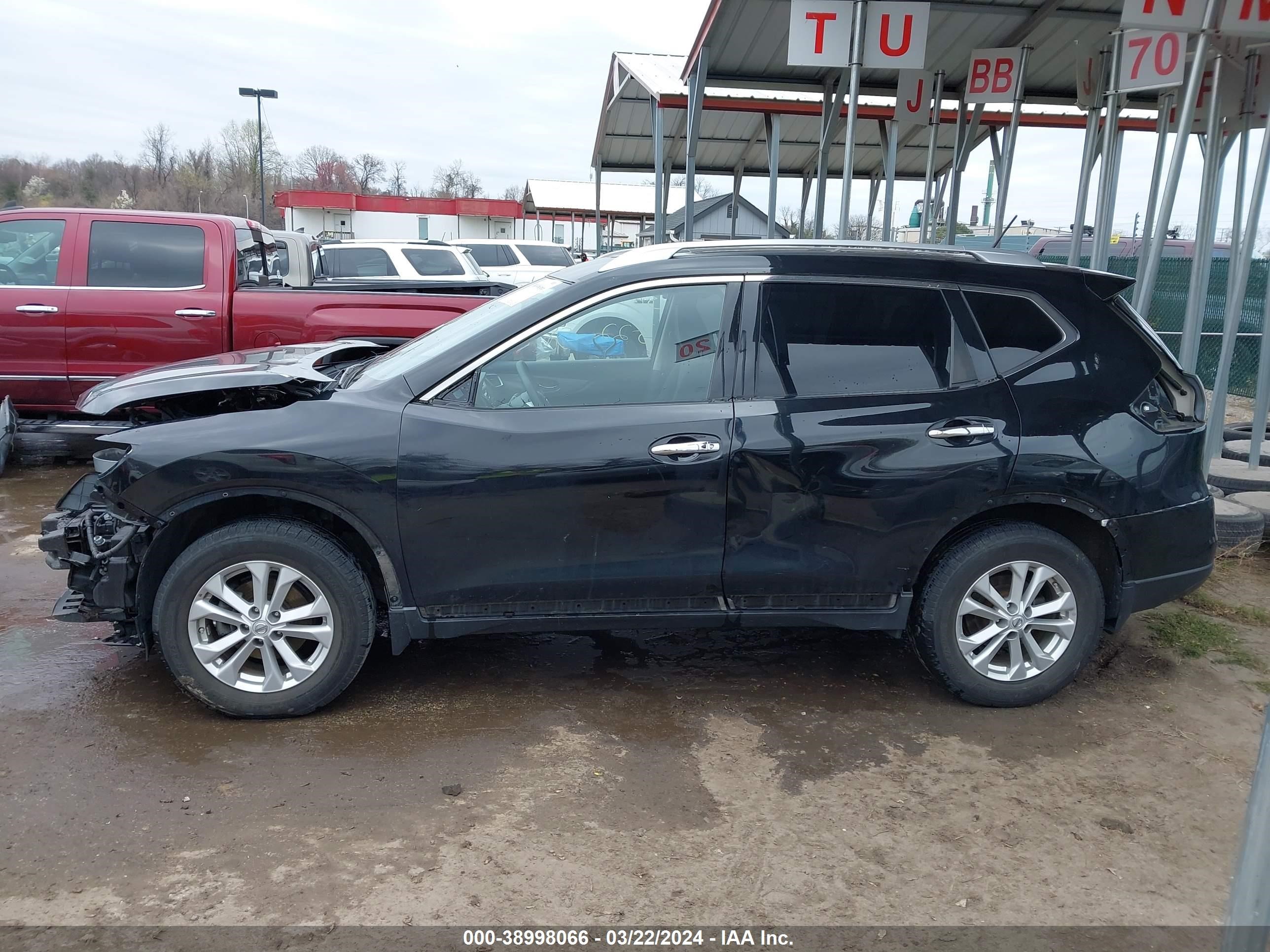 Photo 14 VIN: KNMAT2MV5GP631521 - NISSAN ROGUE 