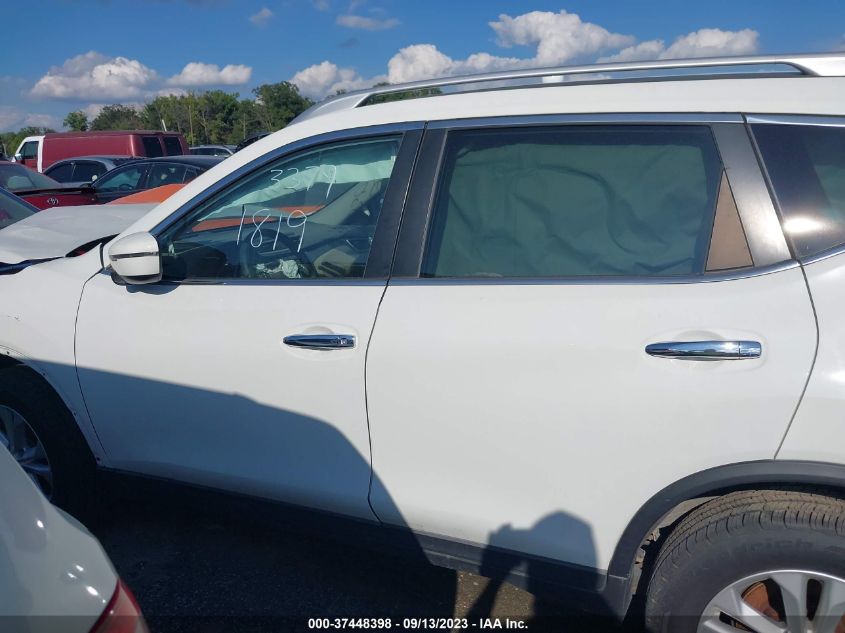 Photo 13 VIN: KNMAT2MV5GP737998 - NISSAN ROGUE 