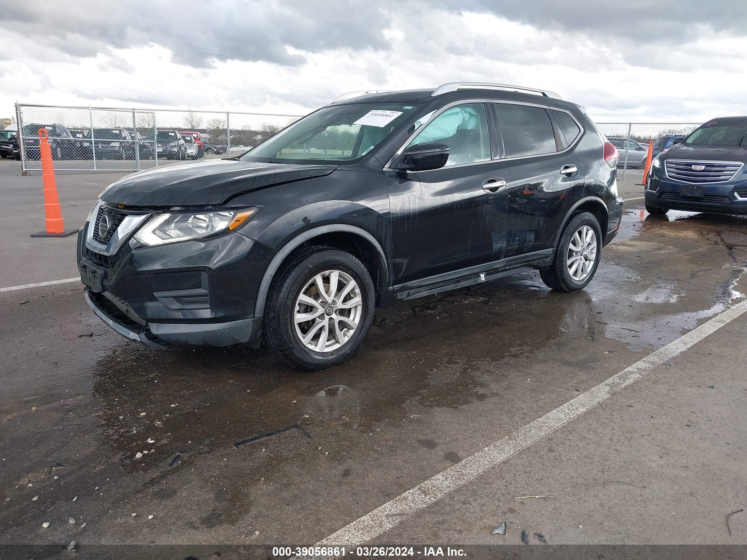 Photo 1 VIN: KNMAT2MV5JP501052 - NISSAN ROGUE 