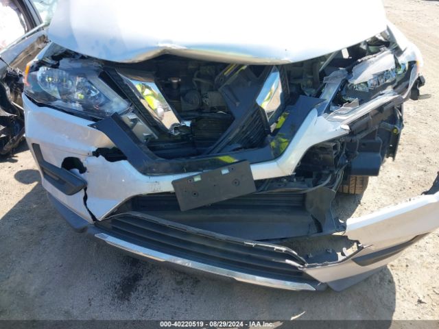 Photo 5 VIN: KNMAT2MV5JP568170 - NISSAN ROGUE 