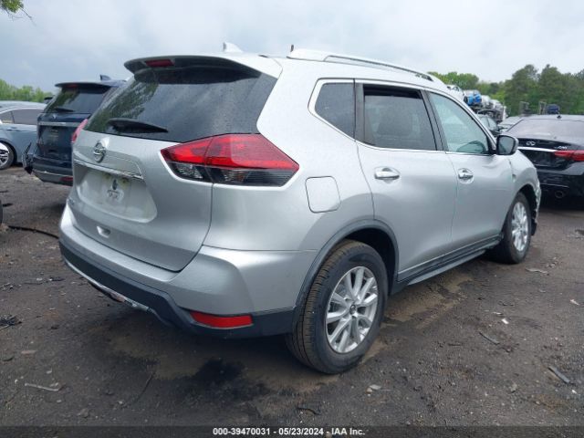 Photo 3 VIN: KNMAT2MV5JP587186 - NISSAN ROGUE 