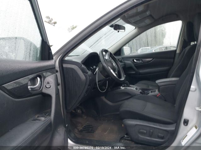 Photo 4 VIN: KNMAT2MV5JP593652 - NISSAN ROGUE 