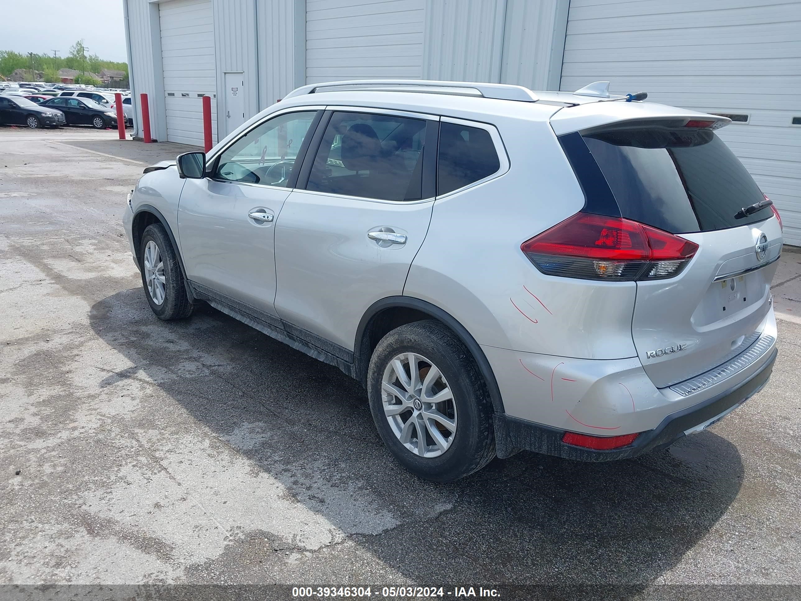 Photo 2 VIN: KNMAT2MV5JP616458 - NISSAN ROGUE 