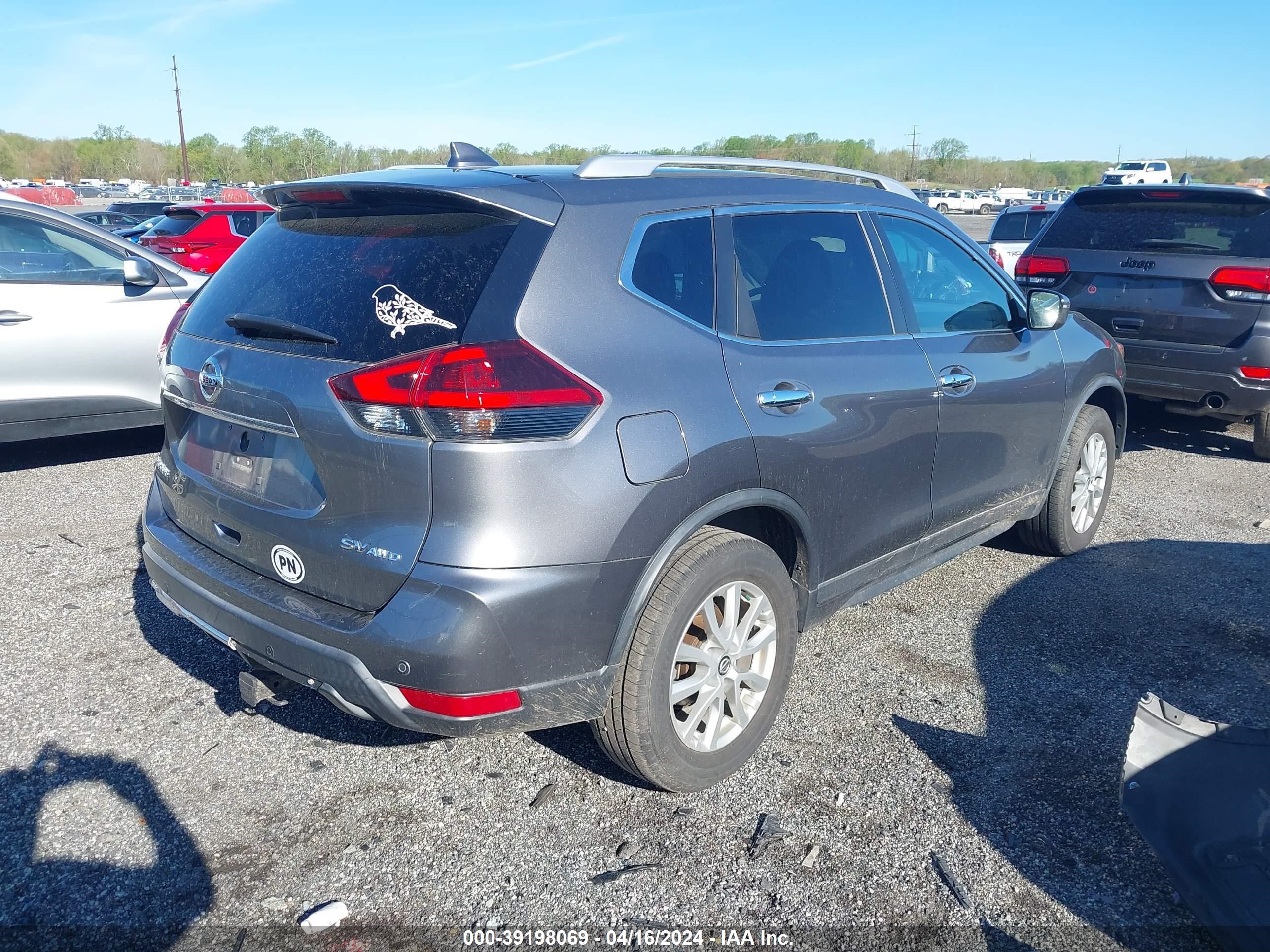 Photo 3 VIN: KNMAT2MV5KP502364 - NISSAN ROGUE 