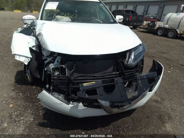 Photo 5 VIN: KNMAT2MV6GP637568 - NISSAN ROGUE 