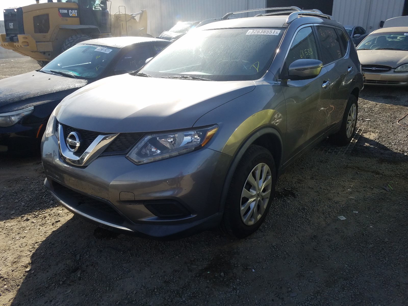 Photo 1 VIN: KNMAT2MV6GP673325 - NISSAN ROGUE S 