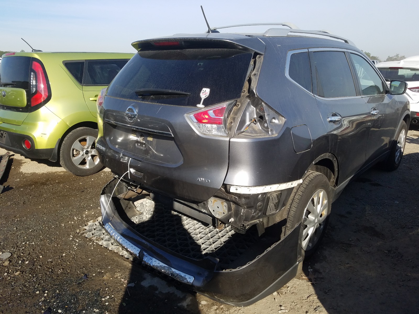 Photo 3 VIN: KNMAT2MV6GP673325 - NISSAN ROGUE S 