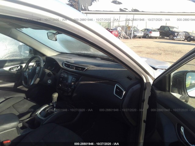 Photo 4 VIN: KNMAT2MV6GP681179 - NISSAN ROGUE 