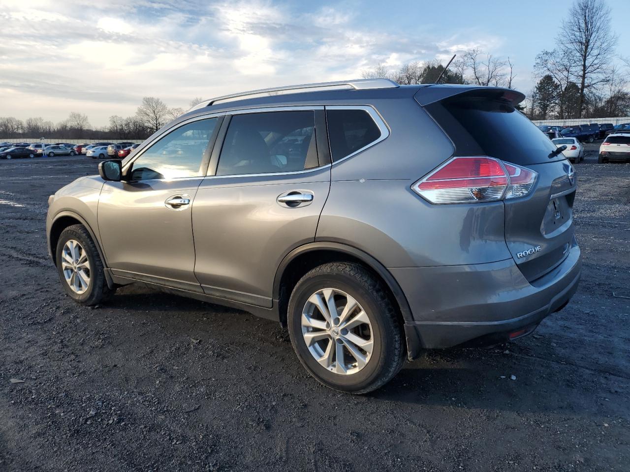 Photo 1 VIN: KNMAT2MV6GP714083 - NISSAN ROGUE 