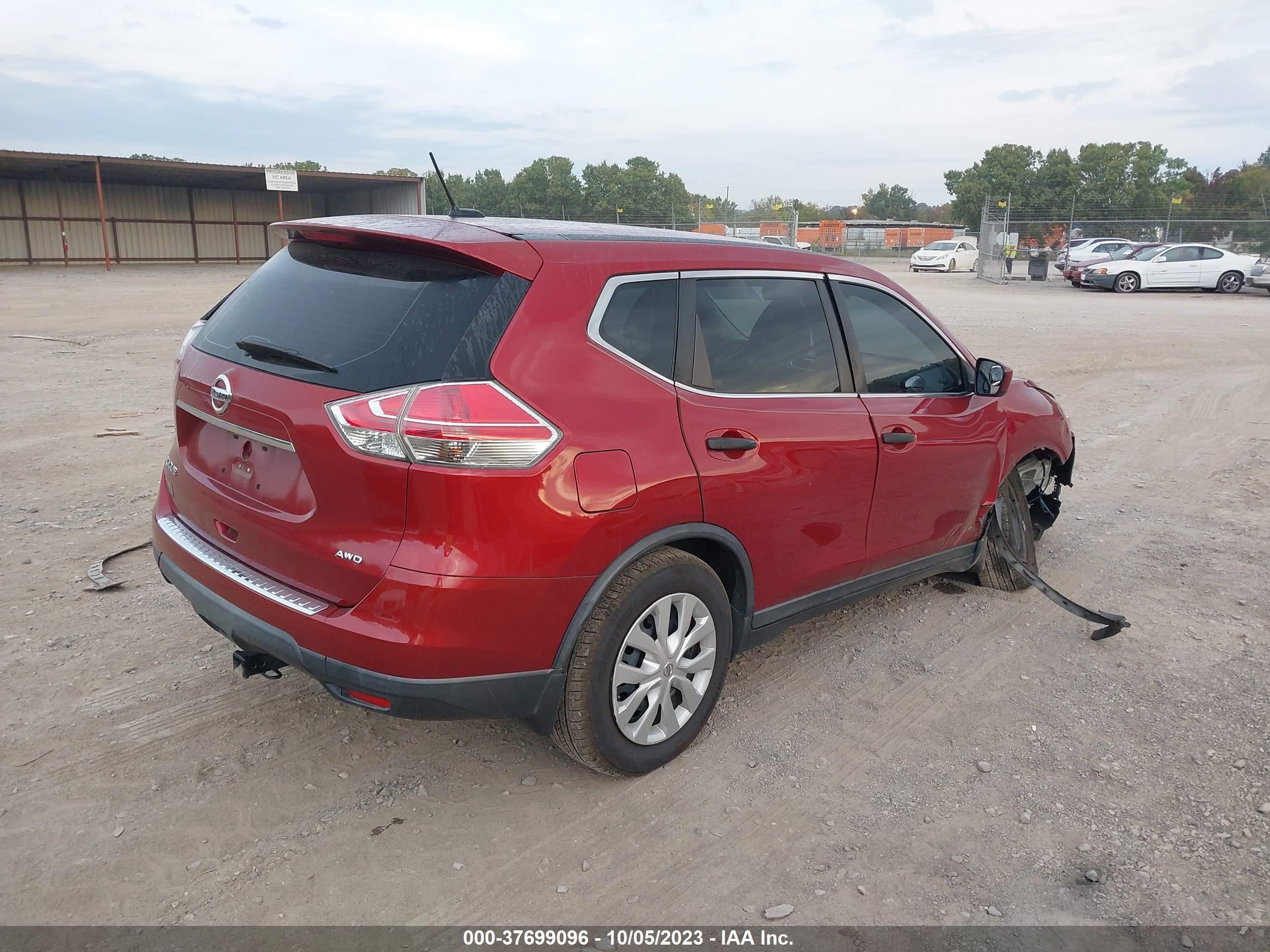 Photo 3 VIN: KNMAT2MV6GP717002 - NISSAN ROGUE 